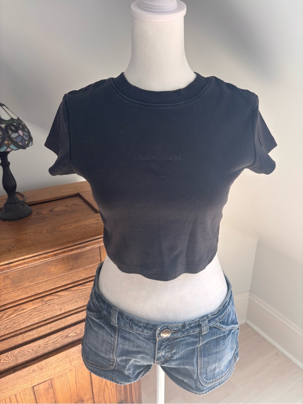 Abrand Jeans Black Baby Tee 🖤